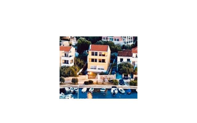 All Beachfront  – Szálláshely Ugljan sziget Horvátország