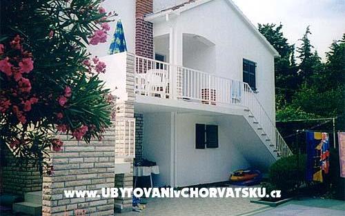 Apartmanok Kus – Szálláshely Ugljan sziget Horvátország