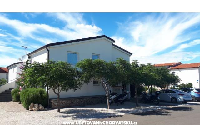 Apartman Filipašić – Szálláshely Vir sziget Horvátország