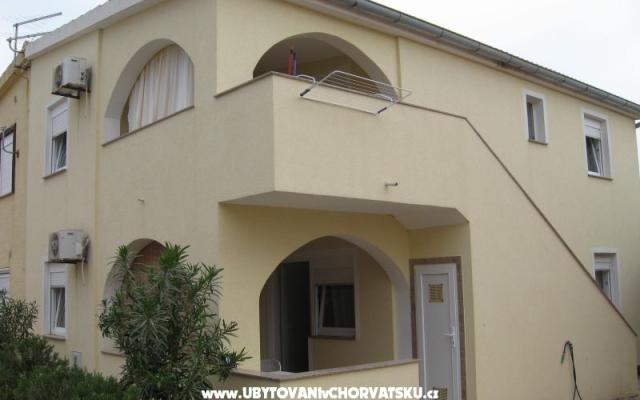 Apartmanok otok Vir – Szálláshely Vir sziget Horvátország