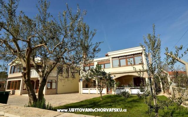 Apartmanok Magnolia – Szálláshely Vir sziget Horvátország
