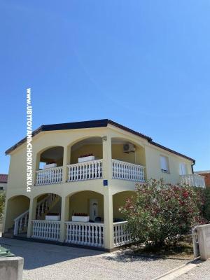 APARTMANI HELENA OASIS VIR – Szálláshely Vir sziget Horvátország