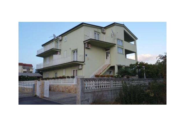 Apartman Ivan – Szálláshely Vodice Horvátország