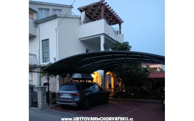 Apartman Viola – Szálláshely Vodice Horvátország
