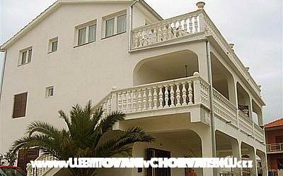 Apartmanok Tribunj – Szálláshely Vodice Horvátország