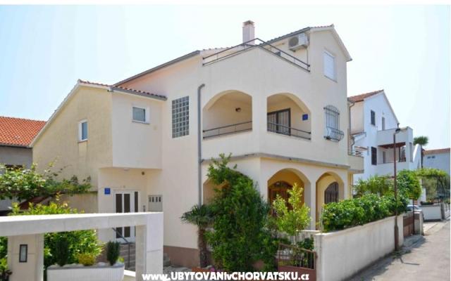 Apartmanok Andrea Vodice – Szálláshely Vodice Horvátország