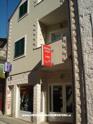 Apartmanok Cecily – Szálláshely Vodice Horvátország