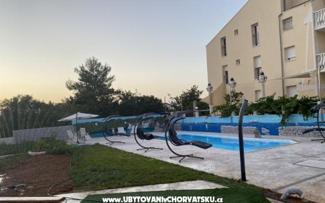 Apartmanok Ivan V      RELAX – Szálláshely Vodice Horvátország