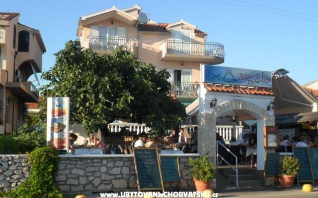 Apartmanok Kraljević – Szálláshely Vodice Horvátország