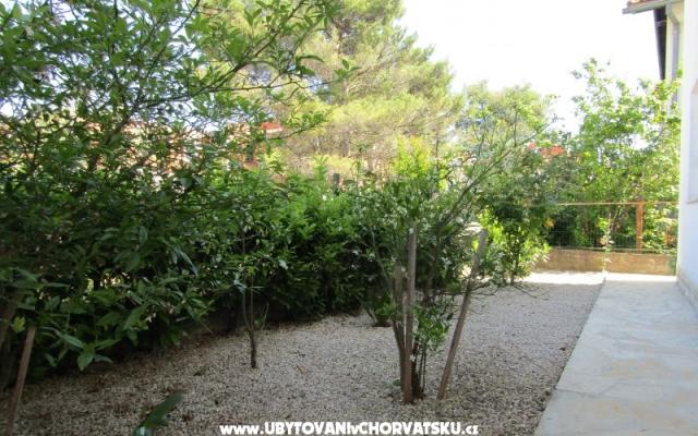 Apartmanok Kokor – Szálláshely Vodice Horvátország