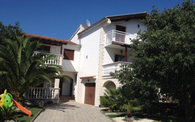 Apartmanok Kraljević – Szálláshely Vodice Horvátország