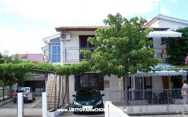 Apartmanok Stanko Vodice – Szálláshely Vodice Horvátország