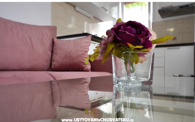 Apartmanok Stella Maris – Szálláshely Vodice Horvátország