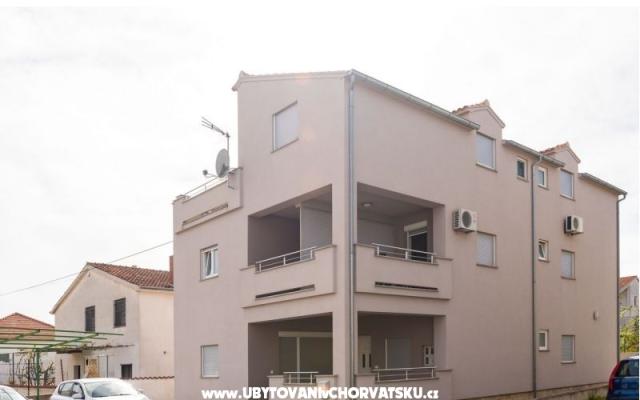 Apartmanok Summer Ház  – Szálláshely Vodice Horvátország