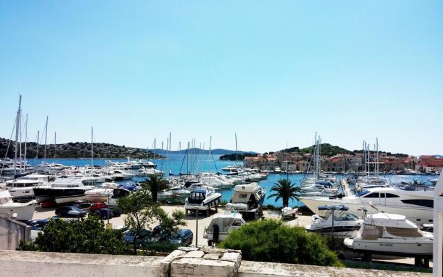 Apartmanok Tiho &amp; Marija – Szálláshely Vodice Horvátország