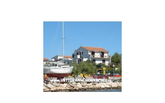 Apartmanok 21 Vodice – Szálláshely Vodice Horvátország