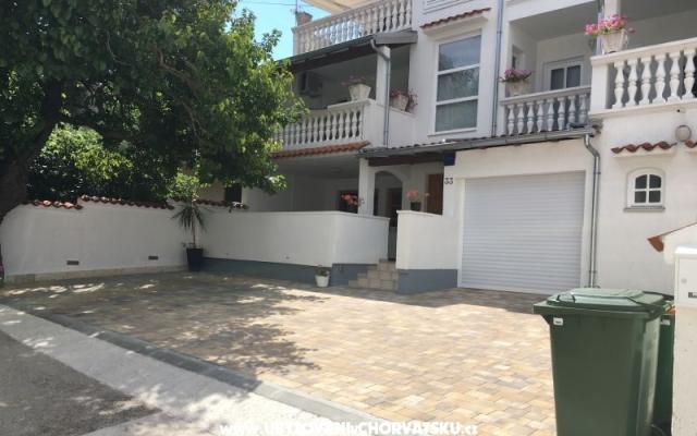 Apartmanok Barbin – Szálláshely Vodice Horvátország