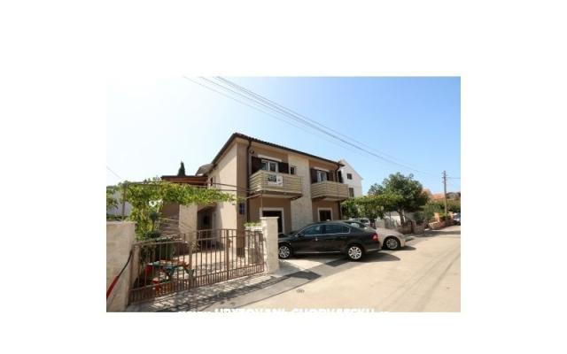 Apartmanok Orhideja – Szálláshely Vodice Horvátország