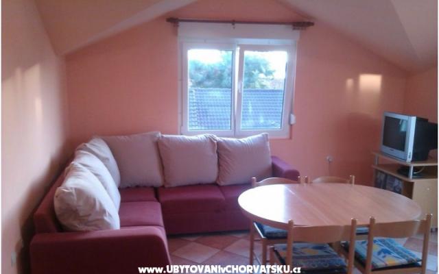 Apartmanok Vodice &amp; Srima – Szálláshely Vodice Horvátország