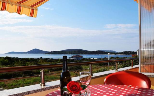 Iva Apartmanok – Szálláshely Vodice Horvátország