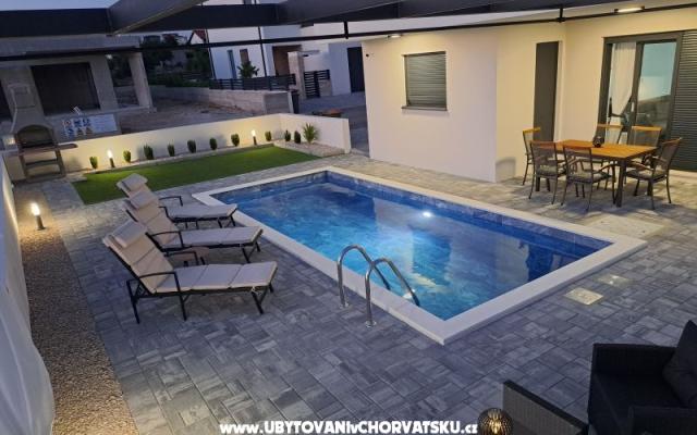 Villa Ilma – Szálláshely Vodice Horvátország