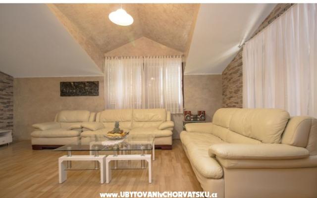 Villa Maky Dino – Szálláshely Vodice Horvátország