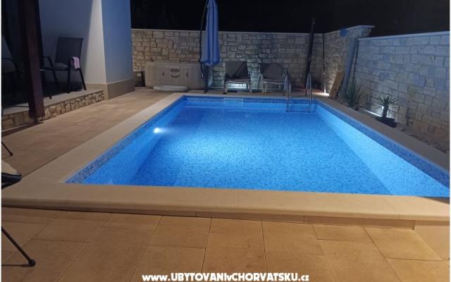 VILLA MARIA – Szálláshely Vodice Horvátország