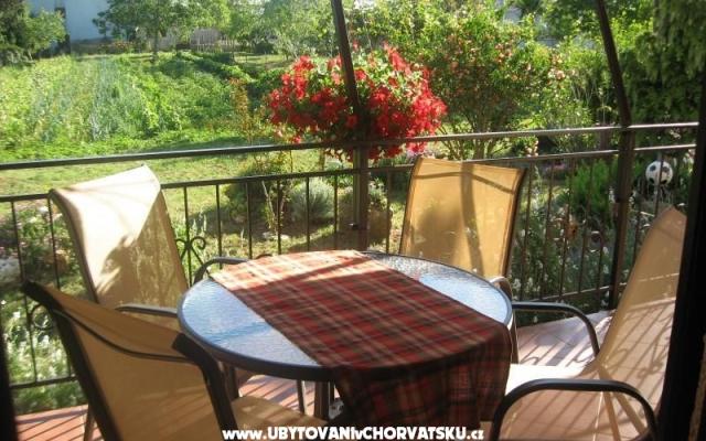 Apartmanok Anna  – Szálláshely Vodnjan Horvátország