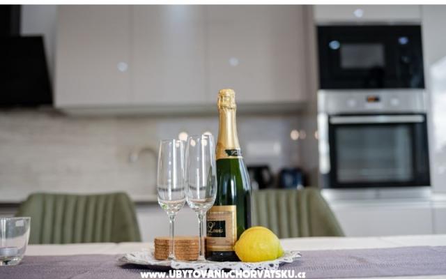 3-bedroom-city-flat "BelaFuža" – Szálláshely Zadar Horvátország