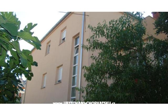 Apartmanok and rooms Antonio – Szálláshely Zadar Horvátország