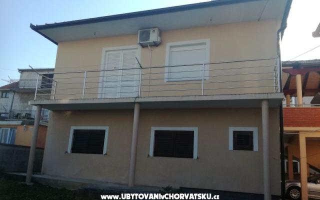 Apartmanok F – Szálláshely Zadar Horvátország
