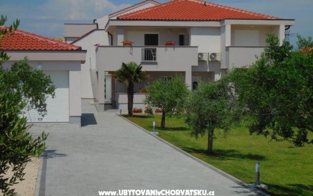 Apartmanok Jasminka – Szálláshely Zaton Horvátország