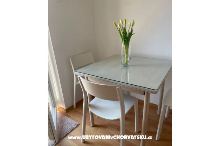 Apartmanok Jakir – fotó 14