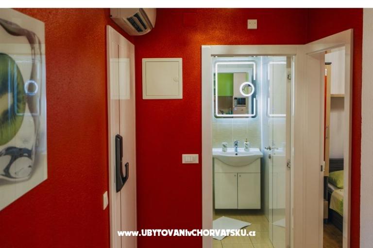 Deluxe Apartmanok Centar – fotó 16