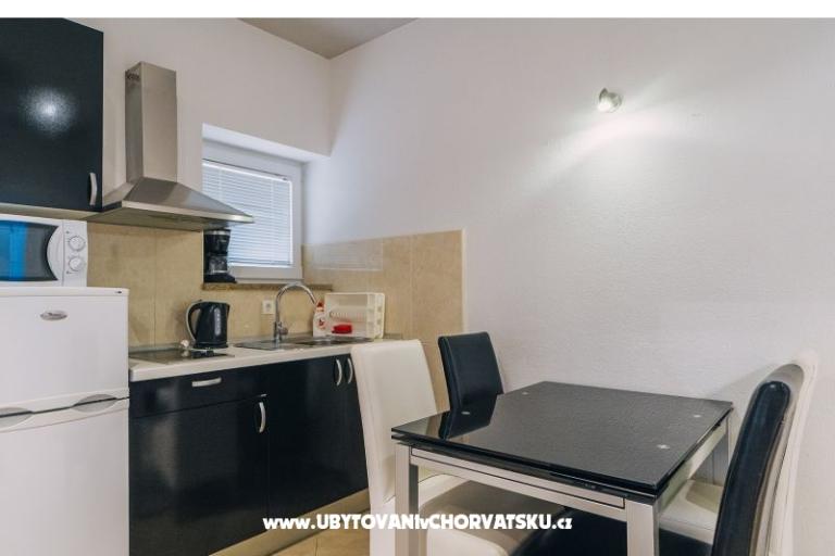 Deluxe Apartmanok Centar – fotó 17