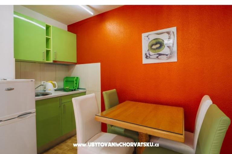 Deluxe Apartmanok Centar – fotó 3