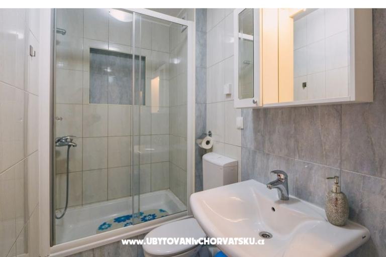 Deluxe Apartmanok Centar – fotó 5