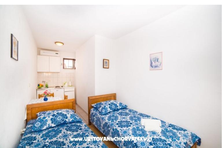Apartmanok with sea view – fotó 17