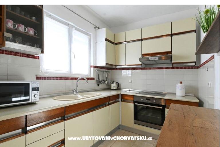 Apartmanok Ježina – fotó 15