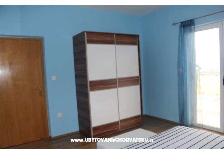 Apartman and pool Nika – fotó 12