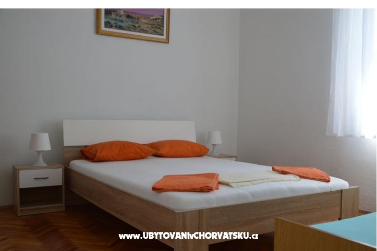 APARTMAN PAULINA/BIBINJE:4+2/STUDIO – fotó 8