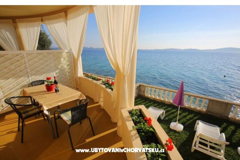 Apartmanok First row to the sea – fotó 11