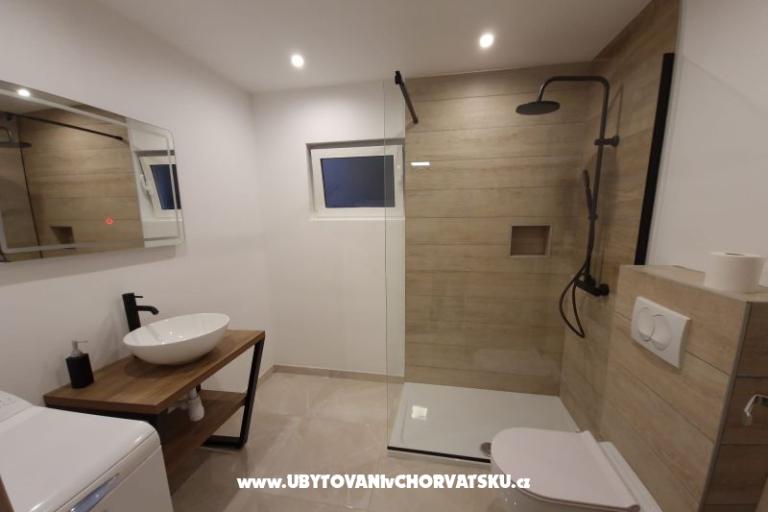 Apartmanok D – fotó 34