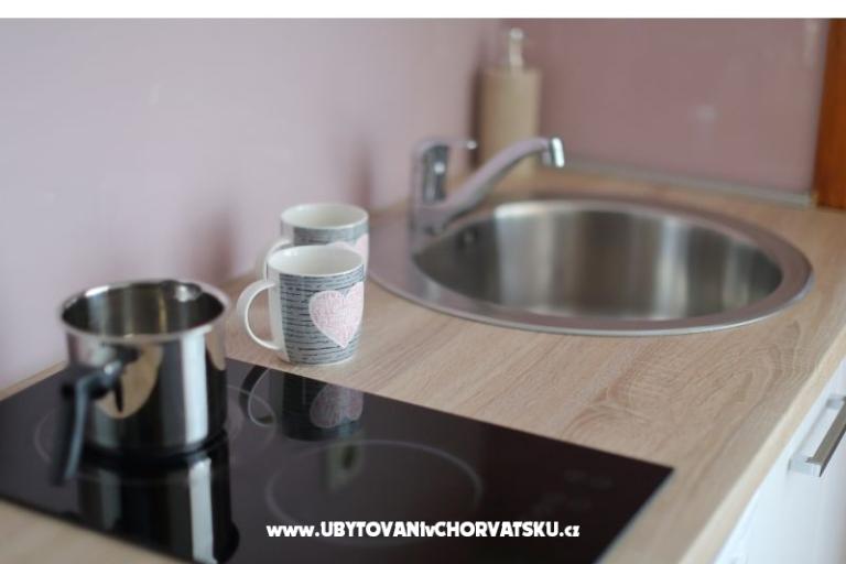 Apartmanok Suzy – fotó 14