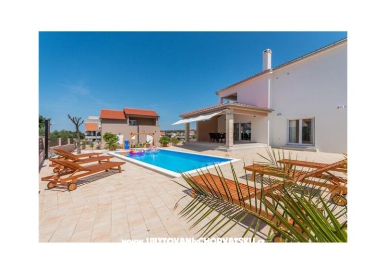 Holiday house vila Kunfin – fotó 4