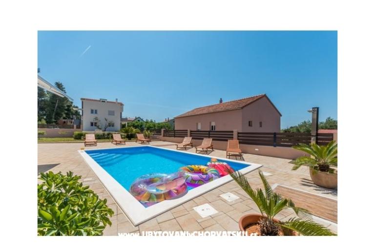 Holiday house vila Kunfin – fotó 6