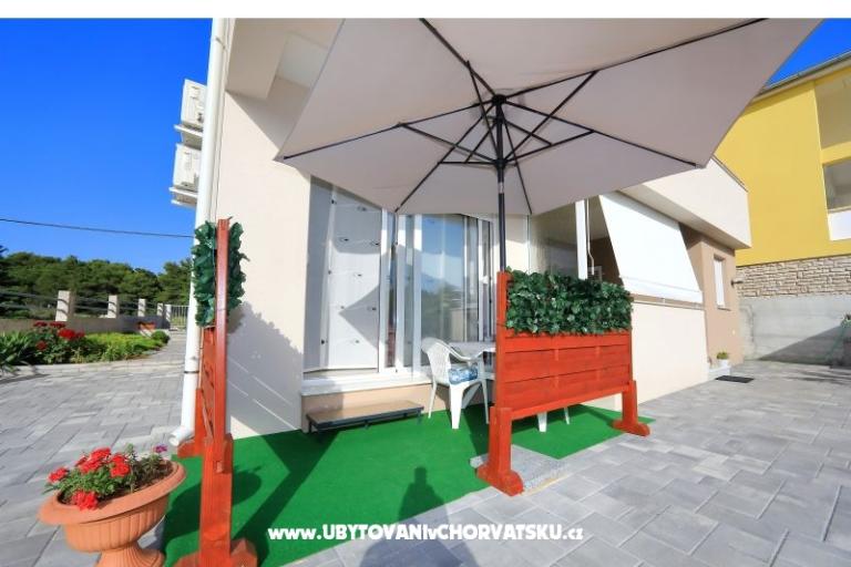 LV Apartmanok – fotó 4