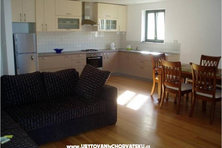 Apartmanok Nives – fotó 10