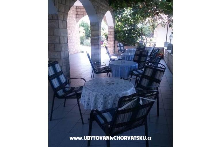 Sertic Apartmanok – fotó 16