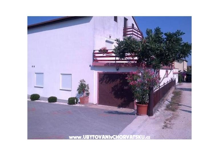 Sertic Apartmanok – fotó 18